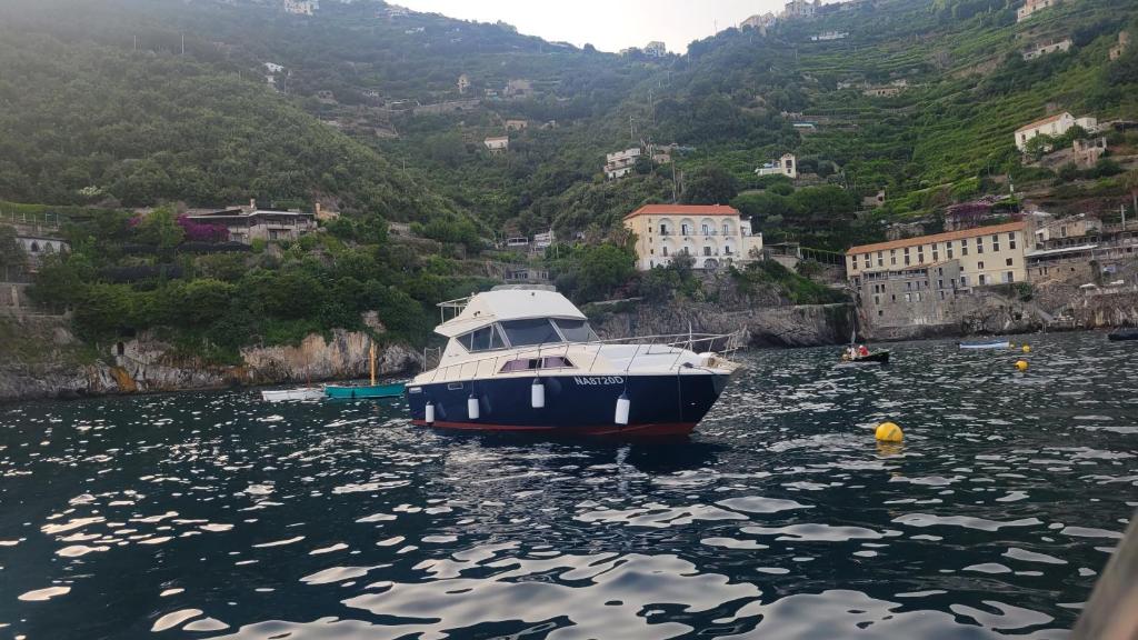Amalfi Coast Yacht