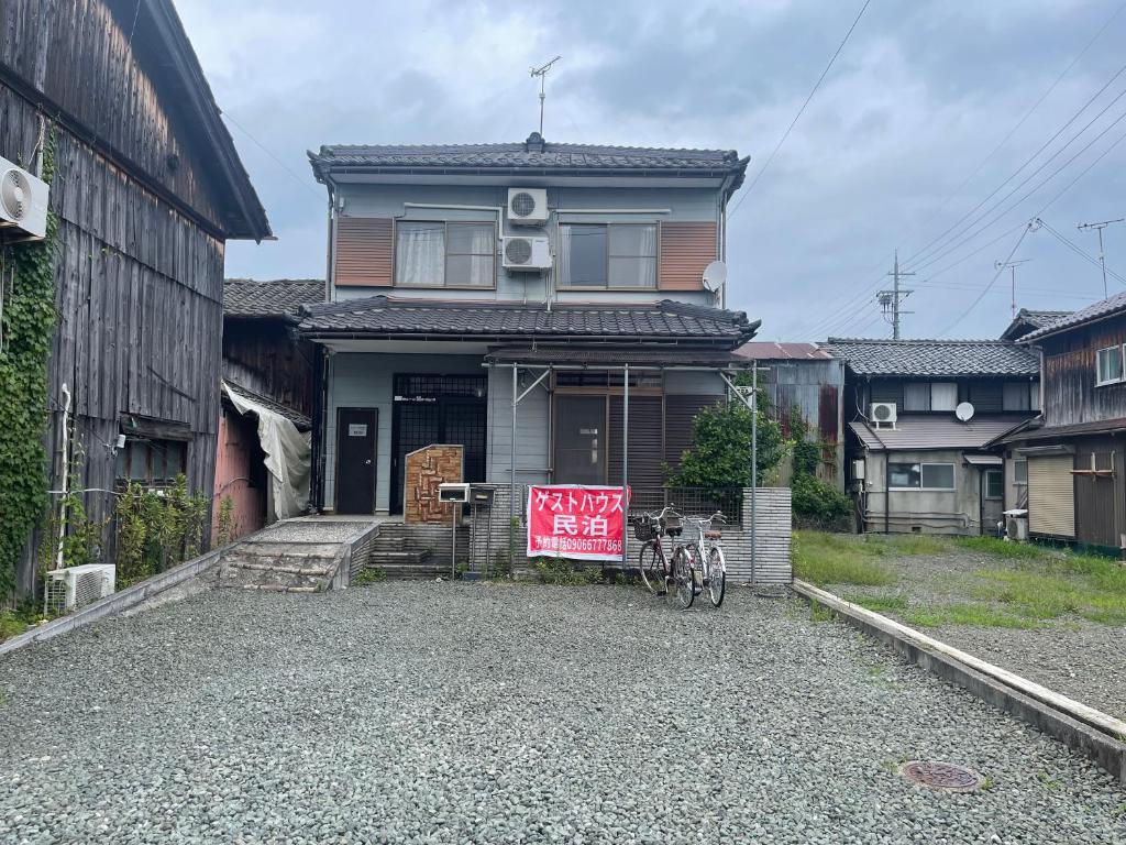 高島市一棟貸切 グループファミリーok Biwa Lake琵琶湖 徒歩10分 大人数でご利用だとお得連泊がお得BBQ可能自転車無料利用可 photo 1