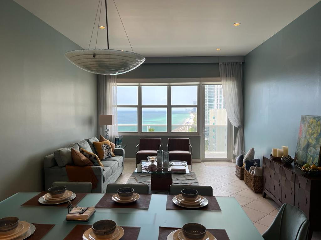Penthouse Beach Front 1st line, 2 BR, 2 BA, New Decoration & Furnitures, unobstructed view of the beautiful Atlantic, free parking photo 4