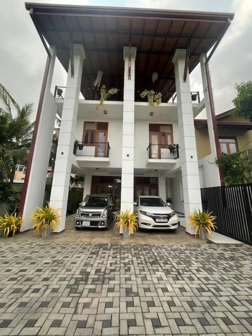 Aradhana-4 Bedroom Luxury Holiday Home