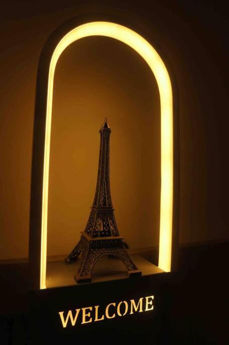 NEW Cozy Studio - Trefoil Setia Alam photo 4