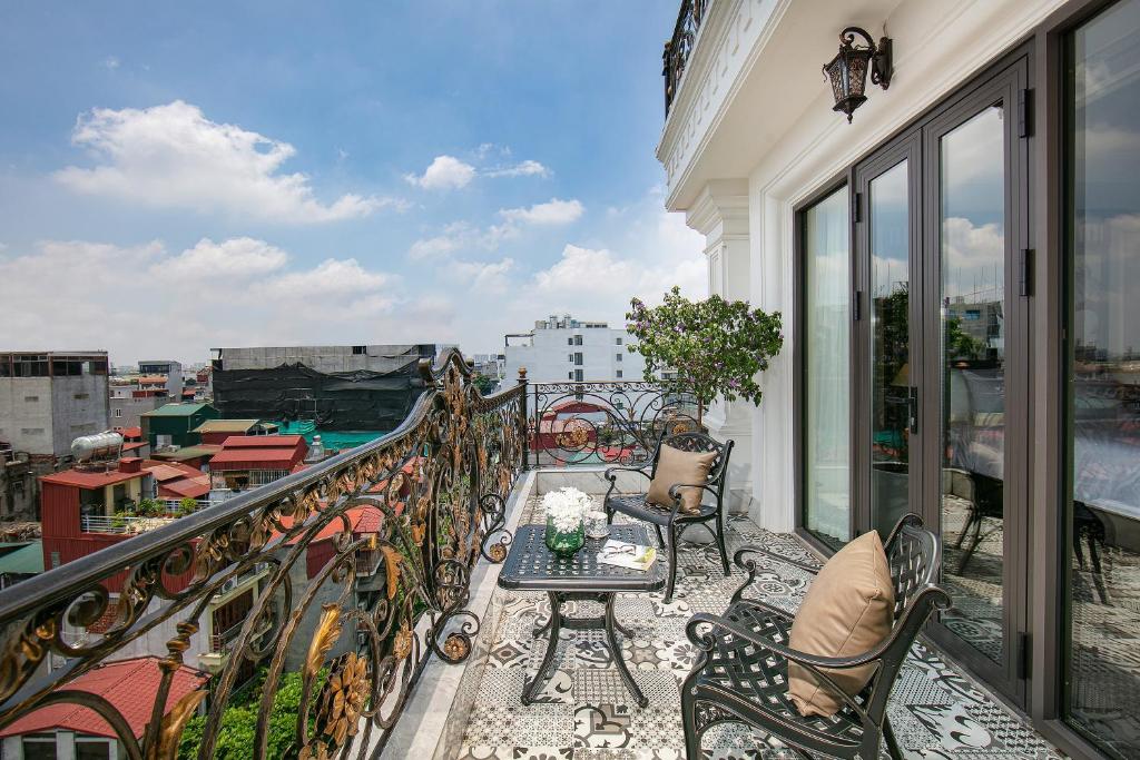 Amira Hotel Hanoi