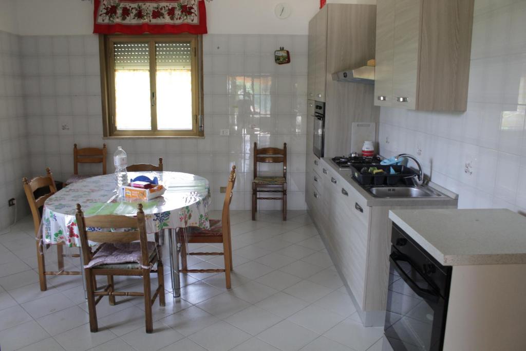 Villa Giù, indipendent villa near airport and sea photo 1