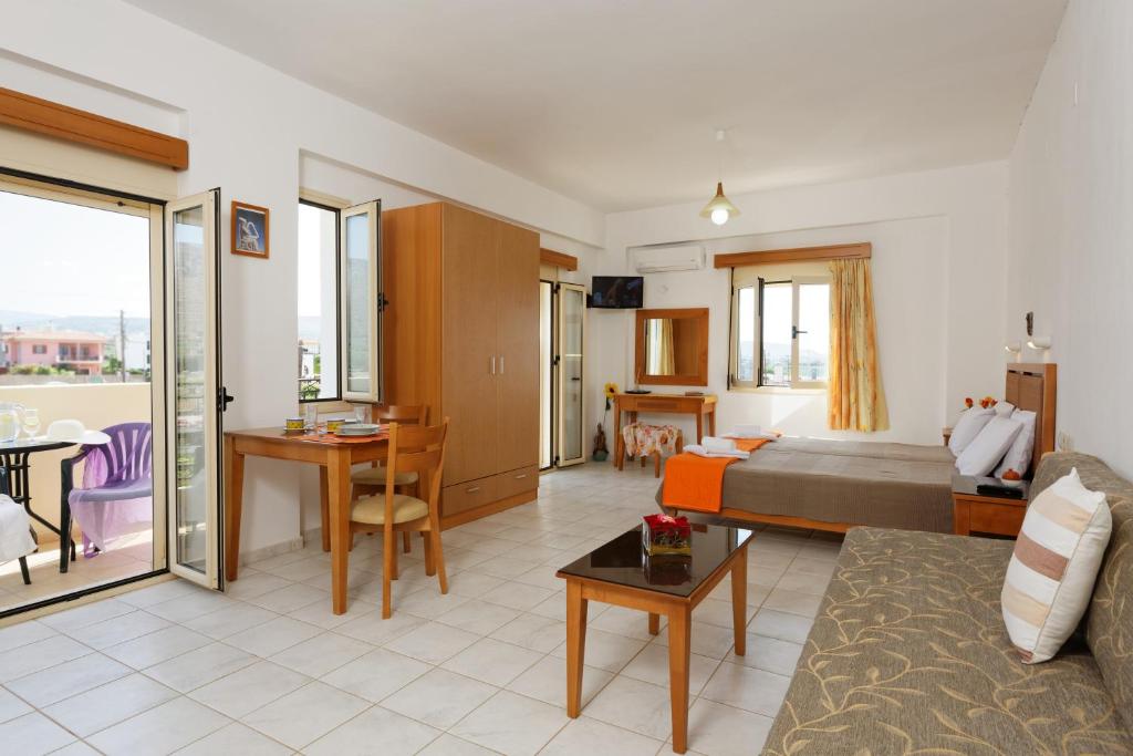 Fotis Studios Apartments photo 2