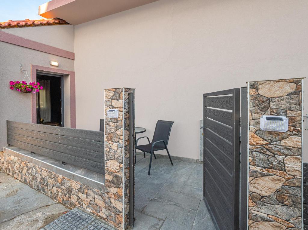 Hara Apartments photo 1