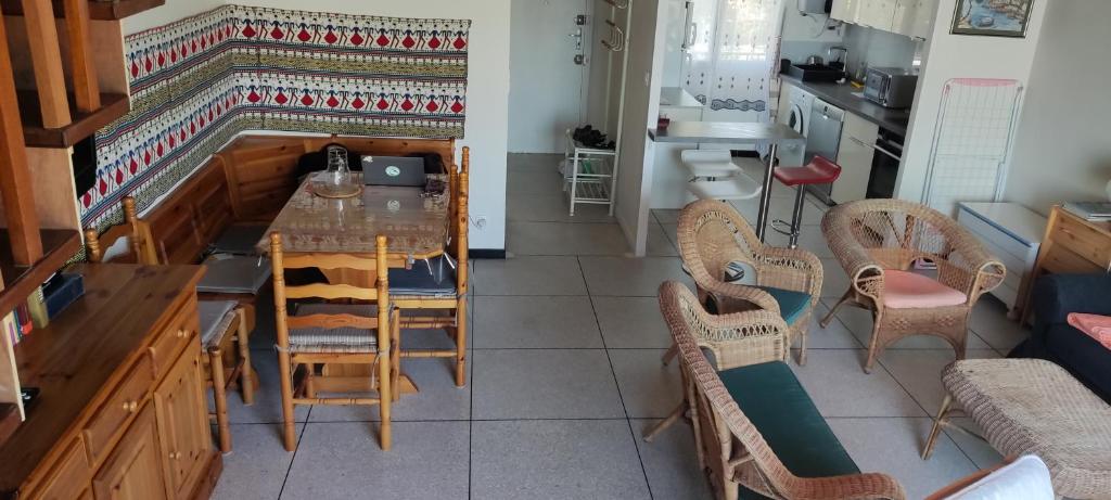 Appartement pour famille Saint-Pierre-la-Mer photo 3