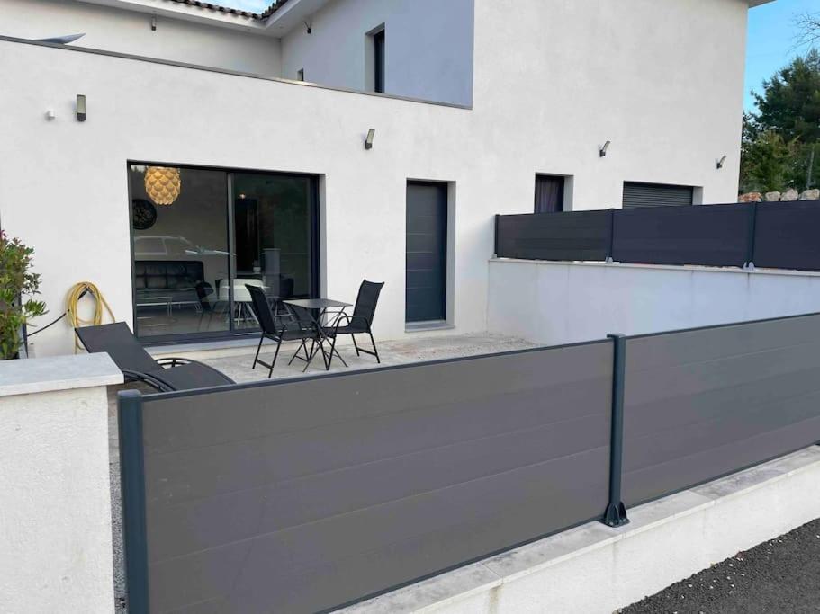 Logement Le Puy Sainte Réparade photo 4