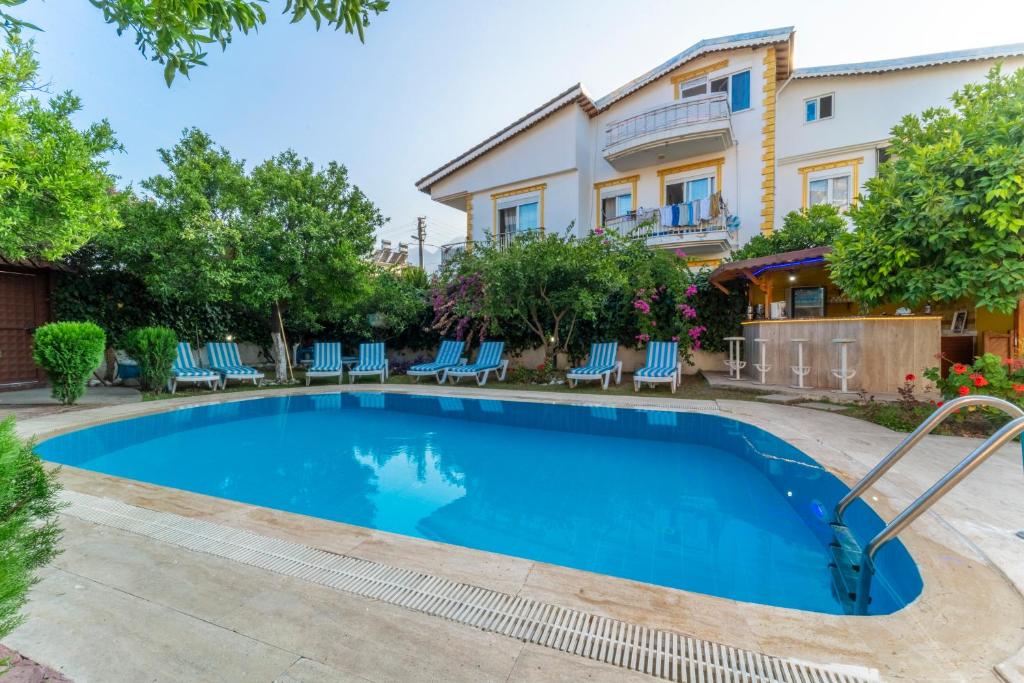 -VİLLA Vildan- 12 KİŞİLİK ÖZEL HAVUZLU 6 ODALI VİLLA photo 1