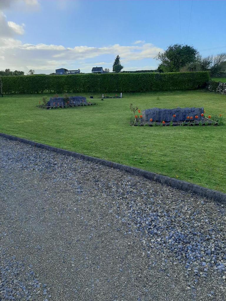 Ballytigue House photo 2