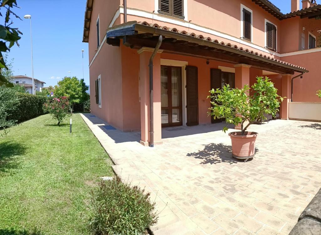 Casa Emilia - Appartamento per vacanze - Foligno photo 1