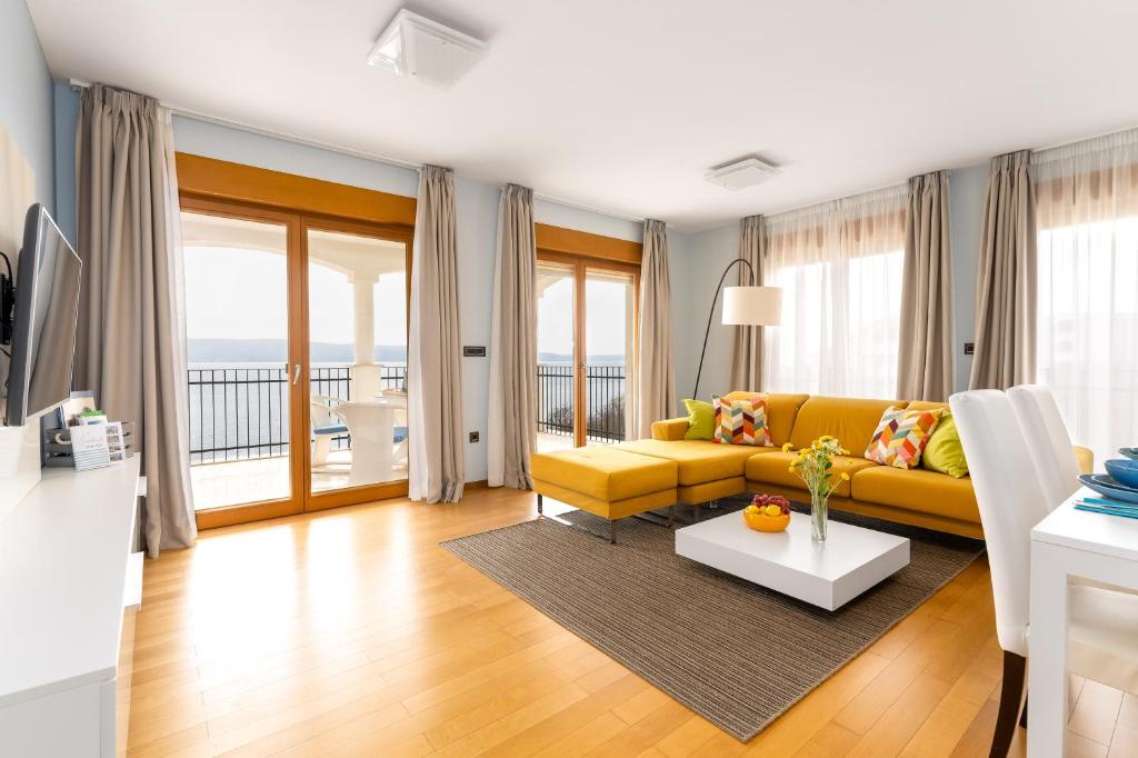 Povile Suites photo 2