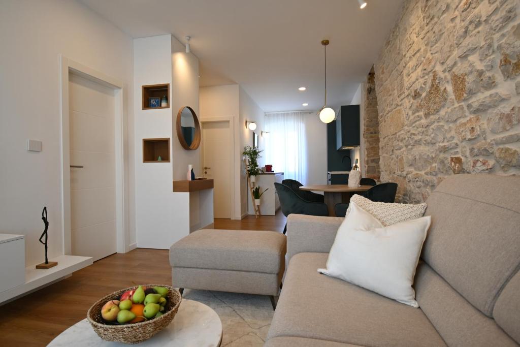 Apartment Summer Cave in Poreč center photo 1