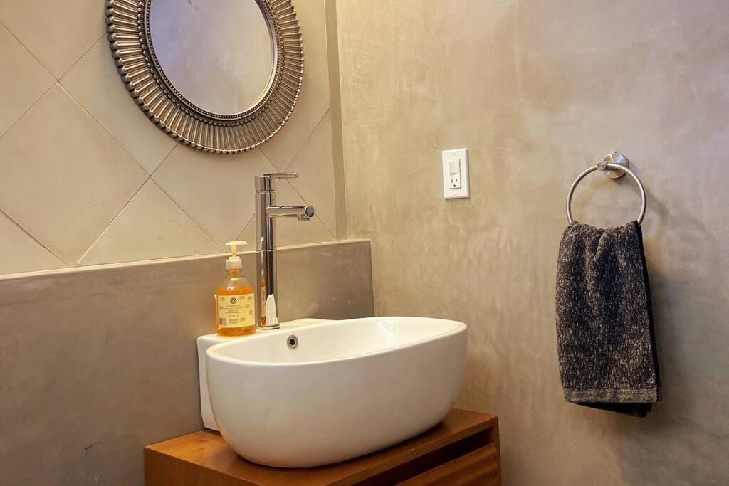 Downtown Casita with great outdoor space! photo 2