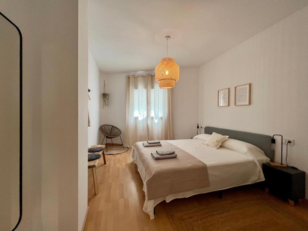 Cozy apartment well-located in Terrassa, Barcelona photo 1