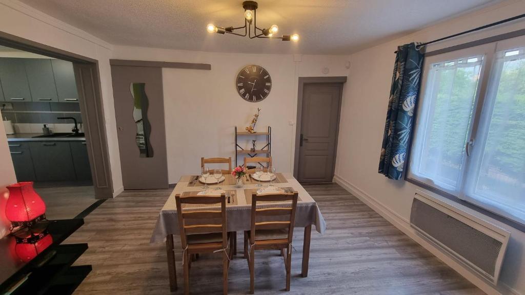 Appartement Rethel - Netflix - Marc & cécile photo 4