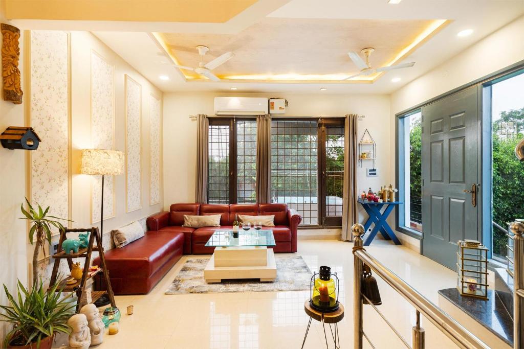 The Kaleidoscope by StayVista - Indoor Pool Villa with Jacuzzi & Terrace photo 4