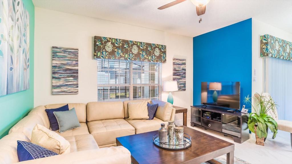4805 Brier Rose Lane image