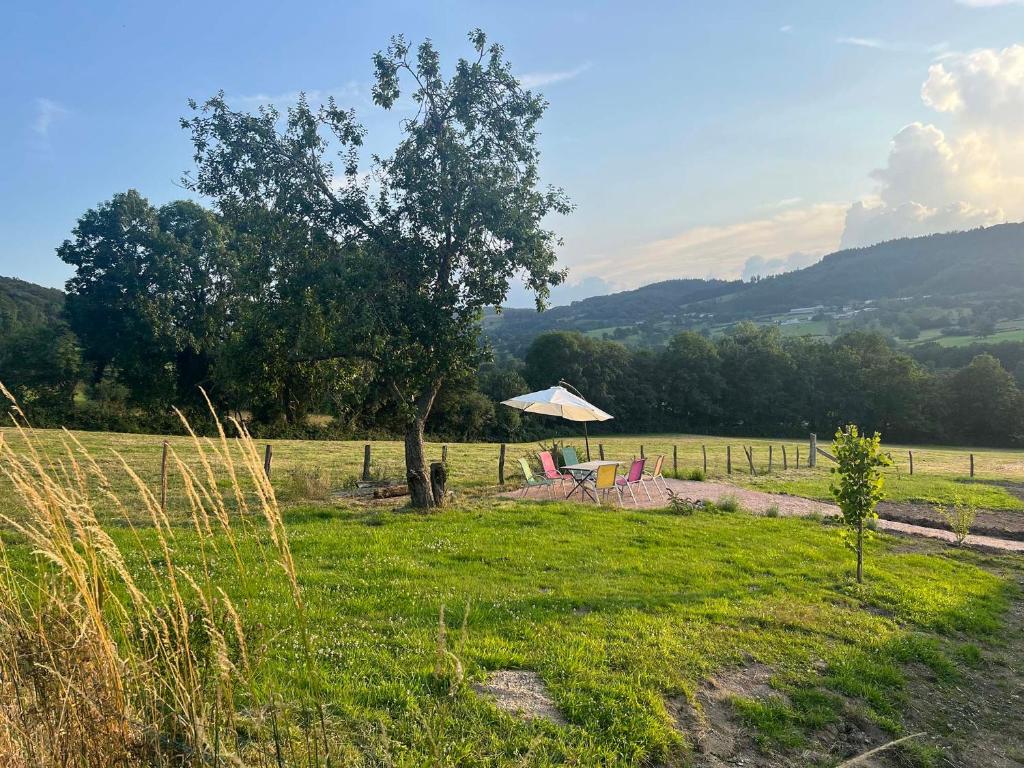Maison vue superbe, 1-6 pers, Teilhet, Auvergne photo 1