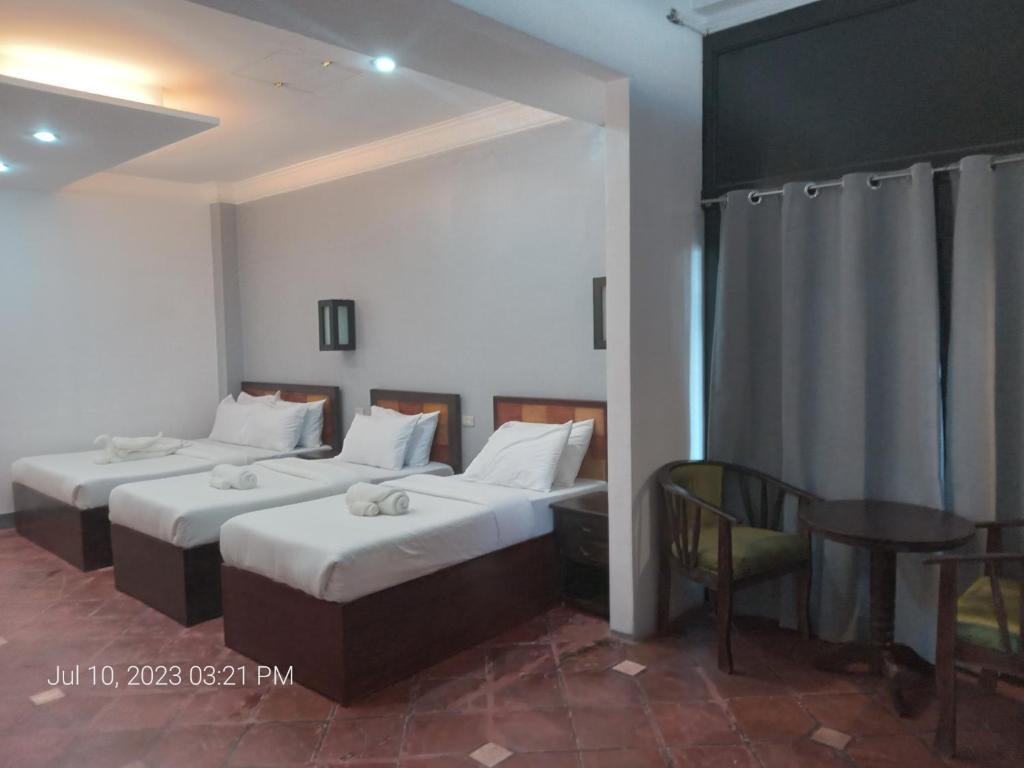Dumaguete Seafront Hotel photo 3