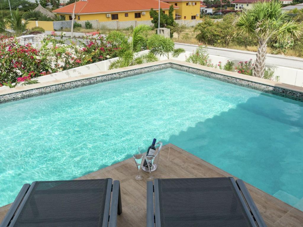 Beautiful Villa in Jan Thiel near Beach photo 1