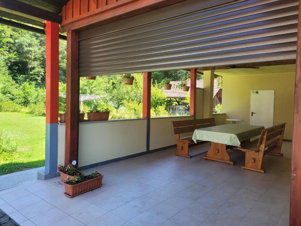 Apartma Kolpa photo 2