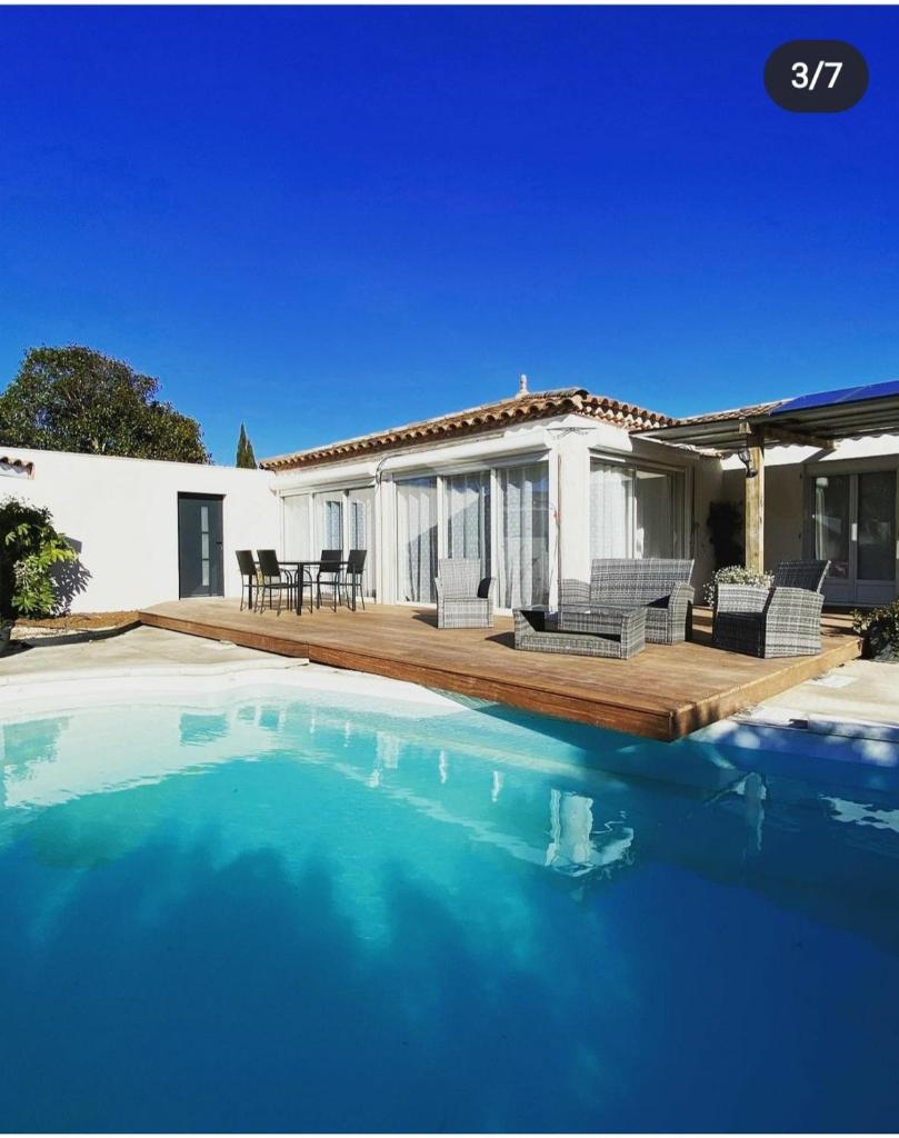 villa ORANANS photo 4