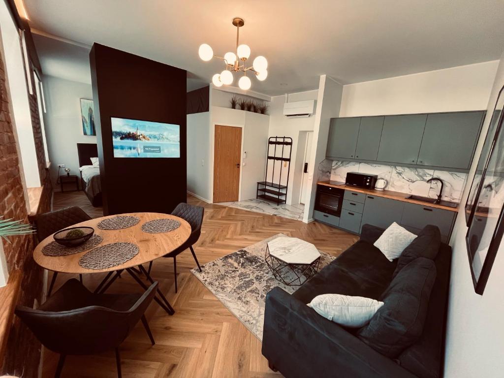 Keskväljaku apartment - with sauna and AC photo 1