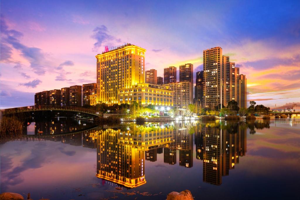 Zhejiang Taizhou Marriott Hotel photo 1