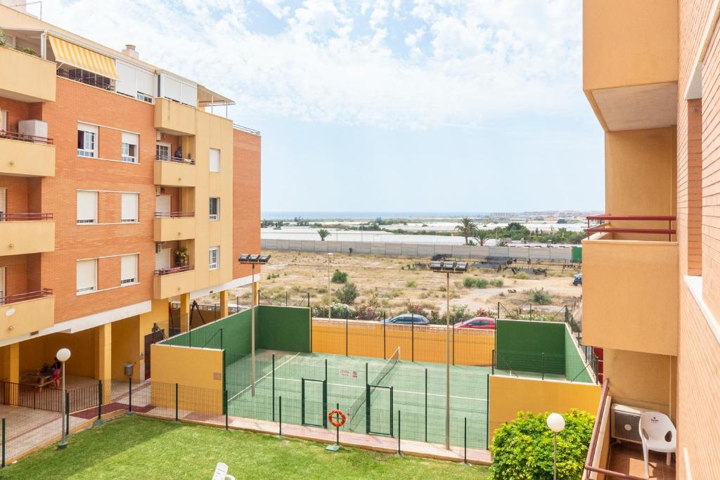 Piso con piscina photo 1