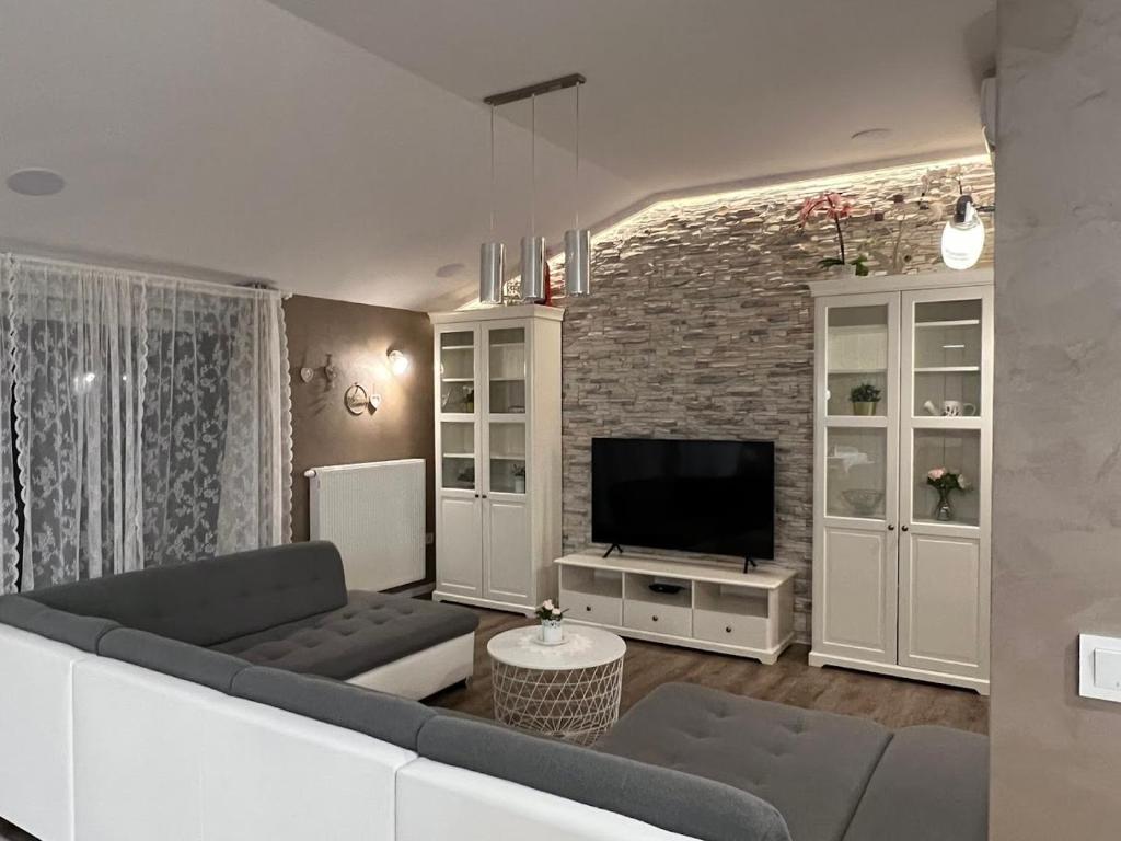 Exclusive apartment photo 1