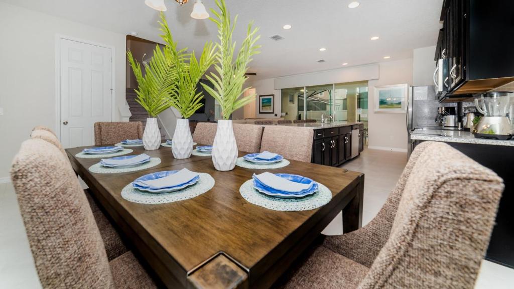 9034 Pelican Cove Trace image