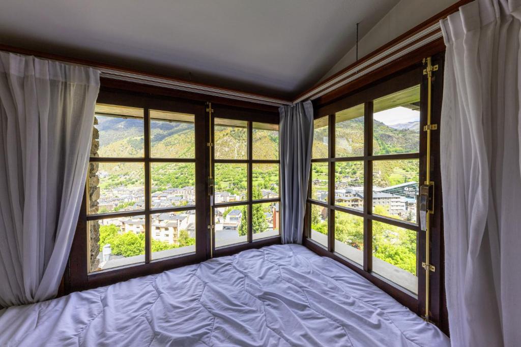 {
  "en-gb": "La Solana Apartaments & Spa"
}