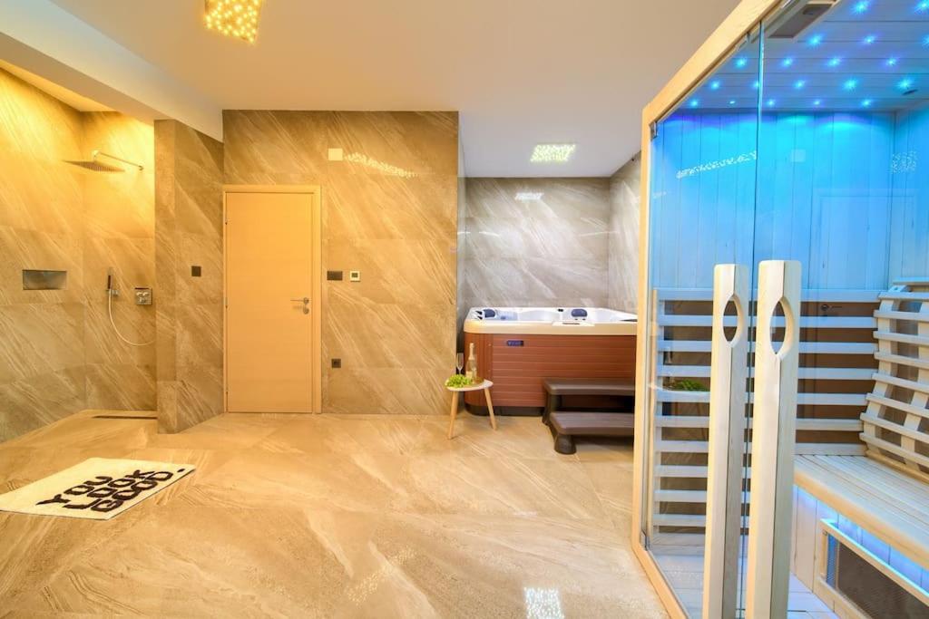 Wellness villa photo 4