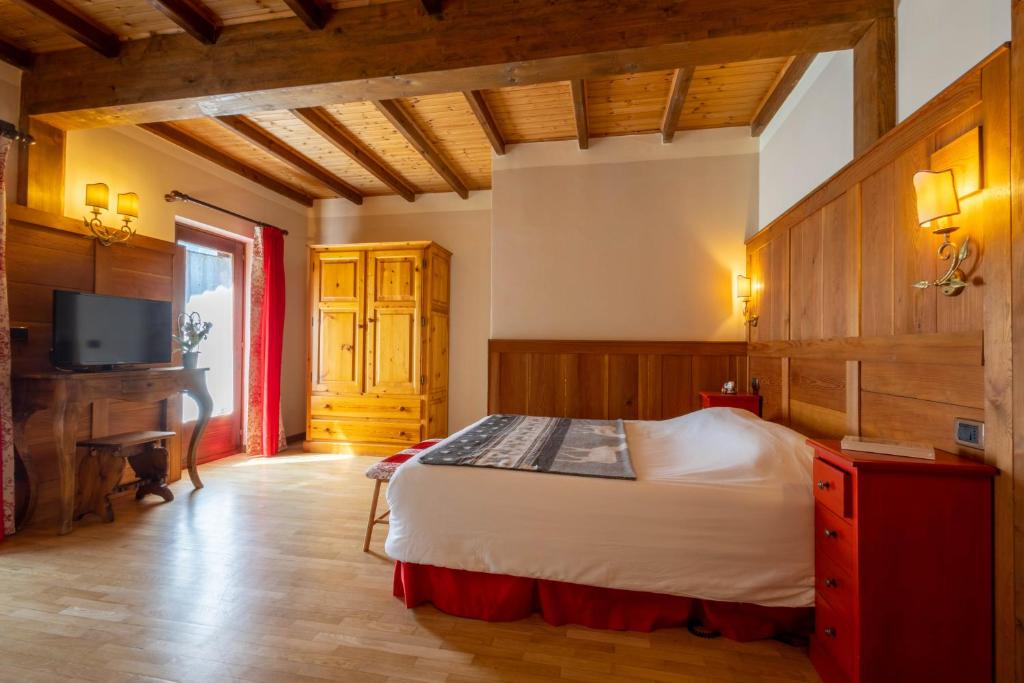Alpine Forest Hotel photo 3