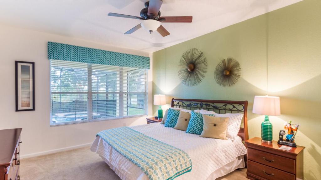 2633 Daulby Street image