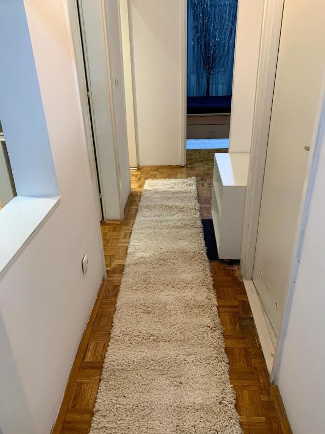 Victory LUX Apartment photo 1