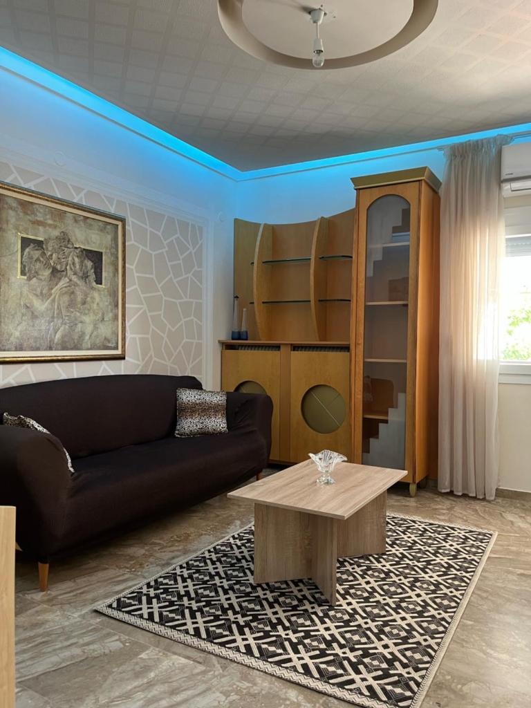 Lazaros family home