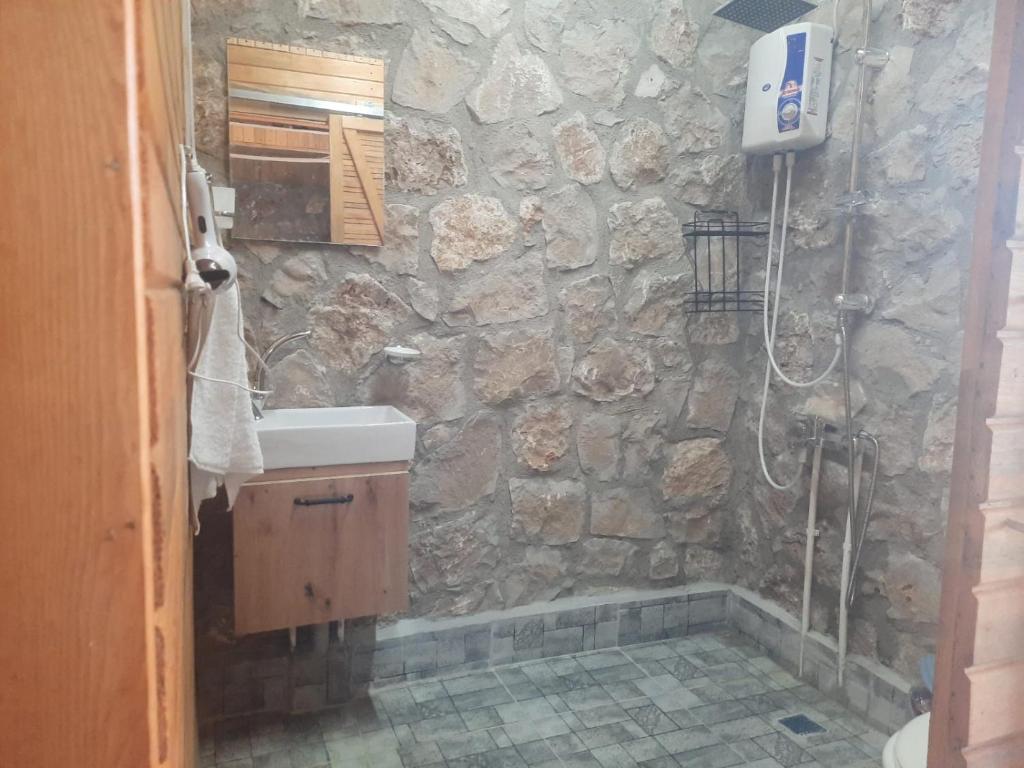 SWEET BUNGALOW HOME photo 3