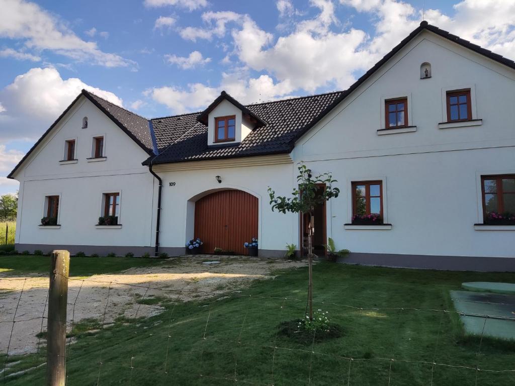Matějovec 109 & Ubytování Na statku photo 4