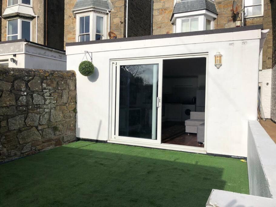 Photos of Modern Garden Apartment in a Large Victorian house
