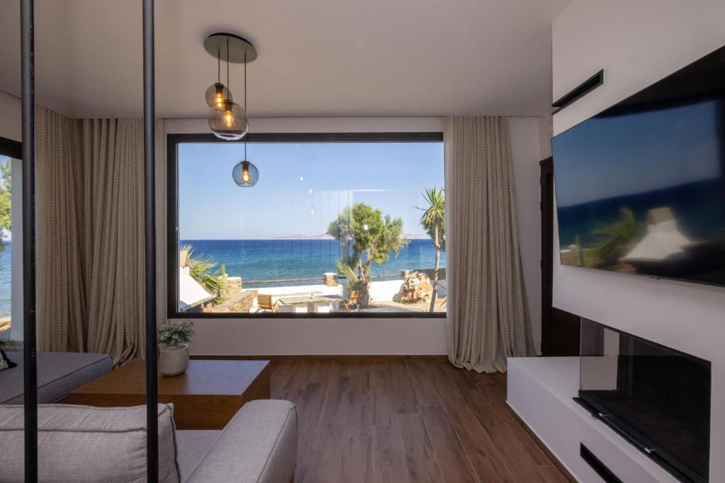 Unforgettable Tinos beach houses complex photo 1