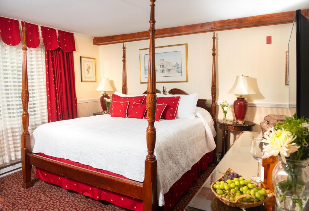 Americas Cup Inn image