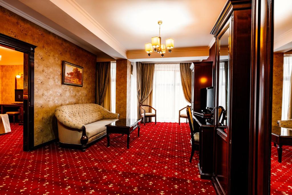 President Resort Hotel