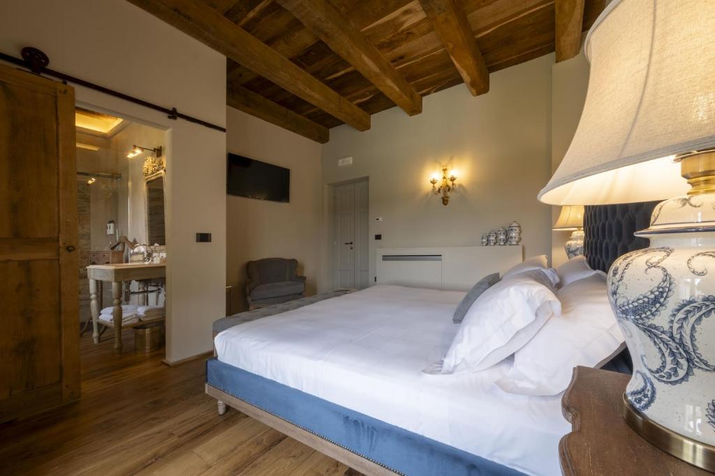 Tenuta Bussia - Wine Relais & Spa photo 1