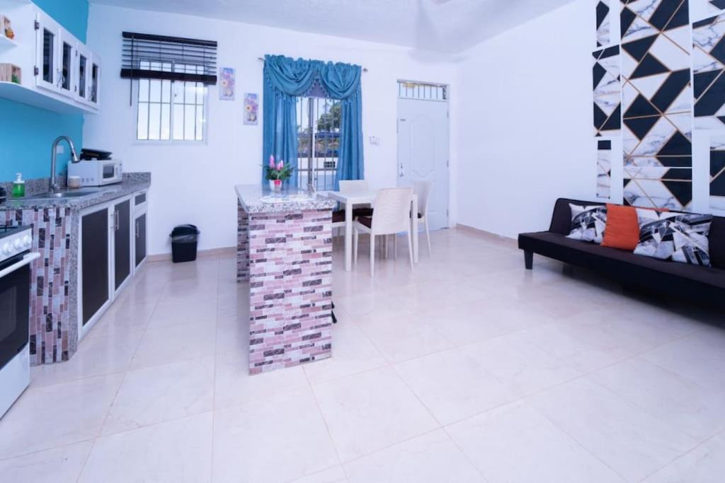 Cozy apartment in Samana with Jacuzzi photo 1