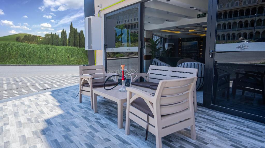 Luxury Airport Hotel photo 2