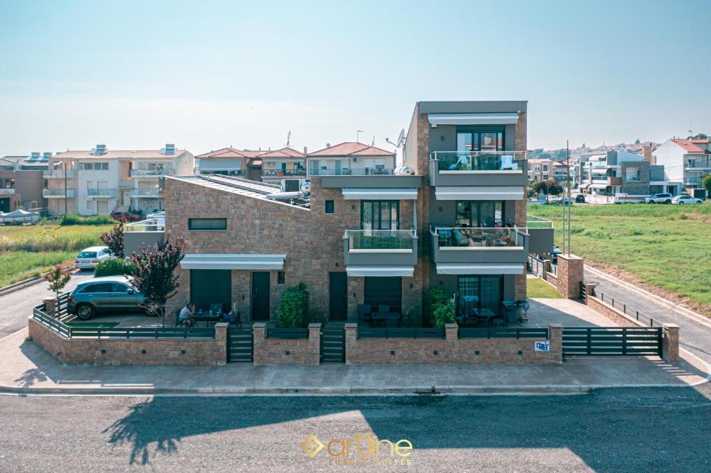 Artline Luxury Suites photo 2