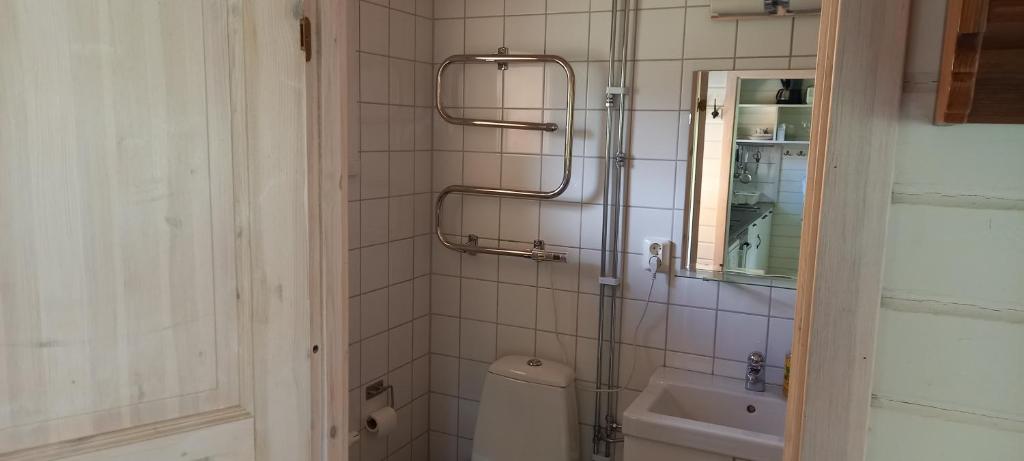 Vackert belägen lägenhet i Gesunda photo 1