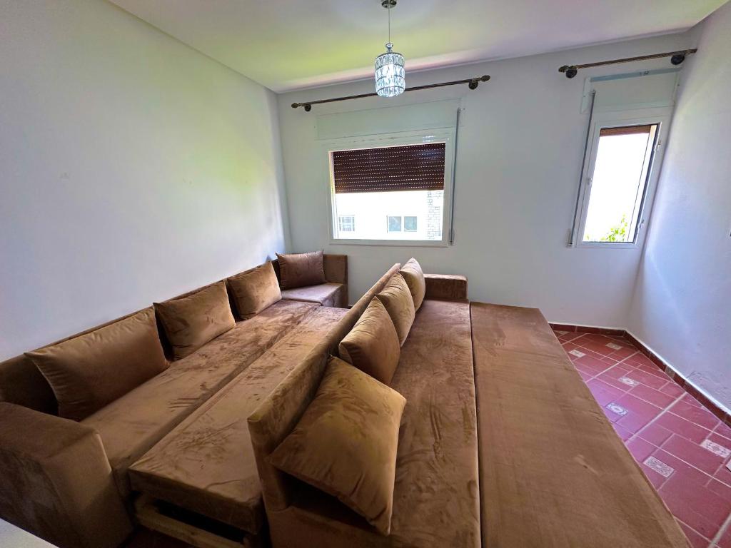Residence Al Kasaba - Spacious apartment with swimming pool and direct access to sea photo 4