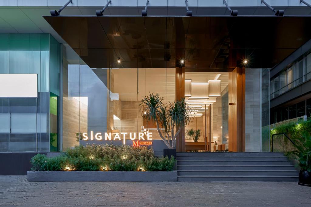 Signature by M Village Lê Thánh Tôn